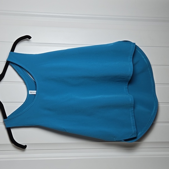 Athleta Navigate Tank  Size Medium and Large Color Pacific - Picture 6 of 8